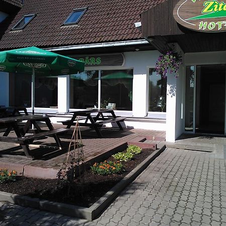 Zirini Hotel Kolka Buitenkant foto